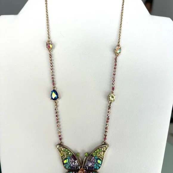 Betsey Johnson Multicolor Butterfly Crystal Necklace Gold tone - Picture 4 of 5
